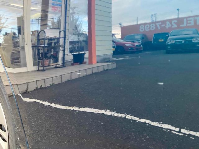 ルーミー Ｇ　４ＷＤ　車検Ｒ８年９月まで　バックカメラ　ナビ　ＴＶ　両側電動スライドドア　オートクルーズコントロール　オートライト　スマートキー　アイドリングストップ　電動格納ミラー　盗難防止システム　衝突安全ボディ（40枚目）