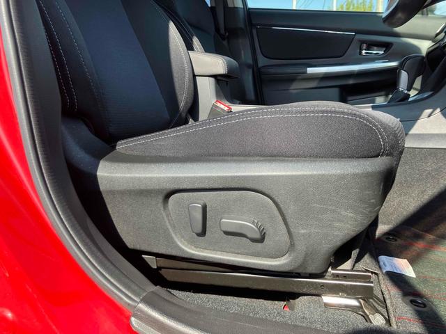 レヴォーグ １．６ＧＴアイサイト　プラウドエディション　４ＷＤ　車検整備付　ＥＴＣ　バックカメラ　サイドカメラ　ナビ　ＴＶ　オートクルーズコントロール　レーンアシスト　衝突被害軽減システム　アルミホイール　オートライト　ＬＥＤヘッドランプ　パワーシート（36枚目）