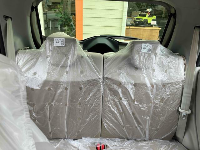 アルトラパン ハイブリッドＸ　４ＷＤ　車検Ｒ１０年１０月まで　クリアランスソナー　レーンアシスト　衝突被害軽減システム　オートライト　ＬＥＤヘッドランプ　スマートキー　アイドリングストップ　電動格納ミラー　シートヒーター　ベンチシート（33枚目）