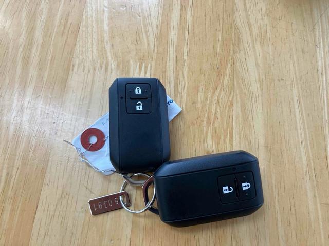 アルトラパン ハイブリッドＸ　４ＷＤ　車検Ｒ１０年１０月まで　クリアランスソナー　レーンアシスト　衝突被害軽減システム　オートライト　ＬＥＤヘッドランプ　スマートキー　アイドリングストップ　電動格納ミラー　シートヒーター　ベンチシート（38枚目）