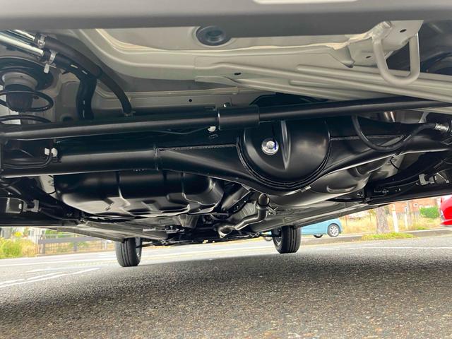 アルトラパン ハイブリッドＸ　４ＷＤ　車検Ｒ１０年１０月まで　クリアランスソナー　レーンアシスト　衝突被害軽減システム　オートライト　ＬＥＤヘッドランプ　スマートキー　アイドリングストップ　電動格納ミラー　シートヒーター　ベンチシート（48枚目）