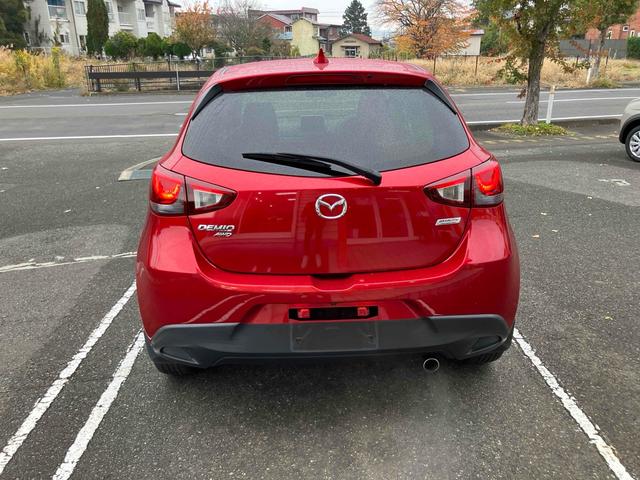 デミオ 13Sツーリング 4WD ガソリン 車検整備付 バックカメラ ナビ TV レーンアシスト 衝突被害軽減システム アルミホイール オートライト LEDヘッドランプ スマートキー アイドリングストップ 電動格納ミラー(13枚目)