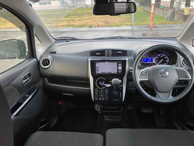 デイズ ハイウェイスター　Ｘ　４ＷＤ　車検Ｒ８年７月まで　ＥＴＣ　全周囲カメラ　ナビ　ＴＶ　衝突被害軽減システム　オートマチックハイビーム　オートライト　スマートキー　アイドリングストップ　電動格納ミラー　シートヒーター　ベンチシート（3枚目）