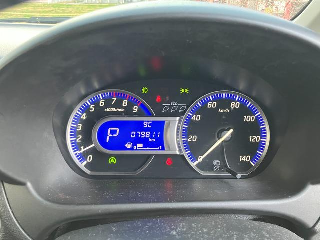 デイズ ハイウェイスター　Ｘ　４ＷＤ　車検Ｒ８年７月まで　ＥＴＣ　全周囲カメラ　ナビ　ＴＶ　衝突被害軽減システム　オートマチックハイビーム　オートライト　スマートキー　アイドリングストップ　電動格納ミラー　シートヒーター　ベンチシート（4枚目）