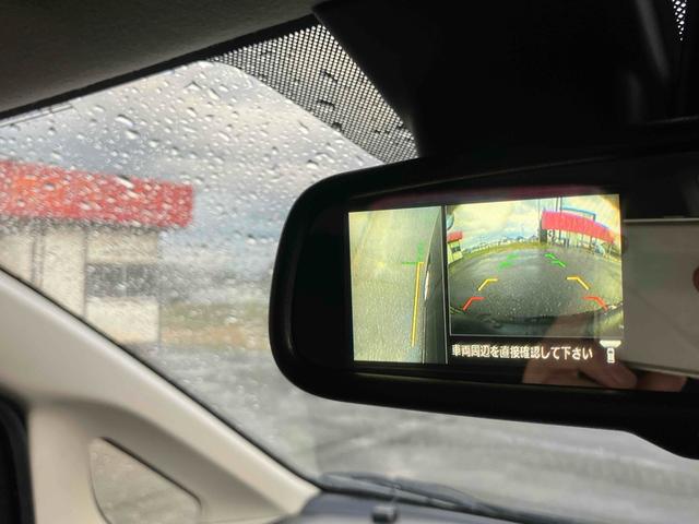 デイズ ハイウェイスター　Ｘ　４ＷＤ　車検Ｒ８年７月まで　ＥＴＣ　全周囲カメラ　ナビ　ＴＶ　衝突被害軽減システム　オートマチックハイビーム　オートライト　スマートキー　アイドリングストップ　電動格納ミラー　シートヒーター　ベンチシート（6枚目）
