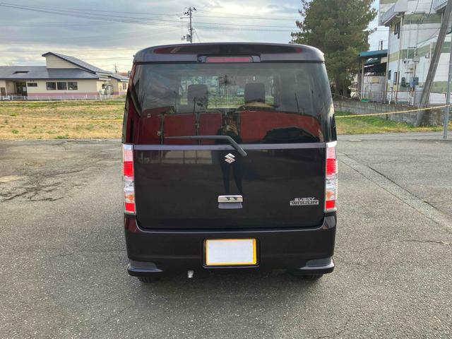 エブリイワゴン ＰＺターボ　４ＷＤ　車検Ｒ８年５月まで　ＥＴＣ　両側スライド・片側電動　ナビ　ＴＶ　キーレスエントリー　電動格納ミラー　シートヒーター　ＡＴ　盗難防止システム　ＡＢＳ　ＣＤ　ＵＳＢ　ミュージックプレイヤー接続可（11枚目）