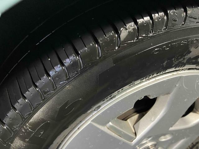 プリウス Ｓ　ドライブレコーダー　ＥＴＣ　バックカメラ　ナビ　ＴＶ　アルミホイール　オートライト　ＣＶＴ　スマートキー　電動格納ミラー　盗難防止システム　ＣＤ　ＤＶＤ再生　ミュージックプレイヤー接続可（30枚目）