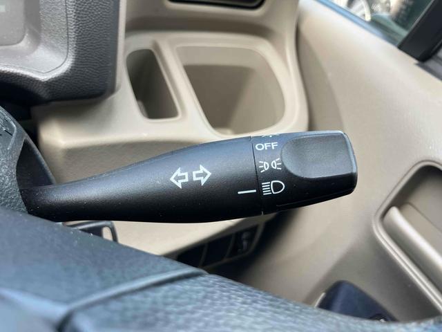 ライフ Ｇ　ＥＴＣ　ナビ　ＴＶ　キーレスエントリー　電動格納ミラー　ベンチシート　ＡＴ　ＡＢＳ　ＣＤ　アルミホイール　衝突安全ボディ　エアコン　パワーステアリング　パワーウィンドウ　運転席エアバッグ（8枚目）
