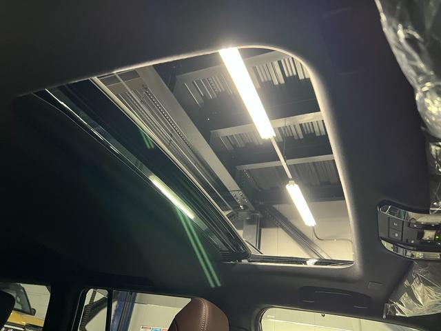 ランドクルーザー２５０ ＶＸファーストエディション　ＬＥＤヘッドライト　丸眼ＬＥＤヘッド　シートエアコン　クルーズコントロール　禁煙　エアコン　衝突軽減ブレーキ　３列シート　Ｐシート　Ｗエアコン　全周囲カメラ　ムーンルーフ　スマートキー　本革シート（27枚目）