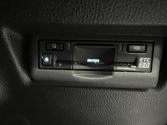 ランドクルーザー２５０ ＶＸファーストエディション　ＬＥＤヘッドライト　丸眼ＬＥＤヘッド　シートエアコン　クルーズコントロール　禁煙　エアコン　衝突軽減ブレーキ　３列シート　Ｐシート　Ｗエアコン　全周囲カメラ　ムーンルーフ　スマートキー　本革シート（47枚目）
