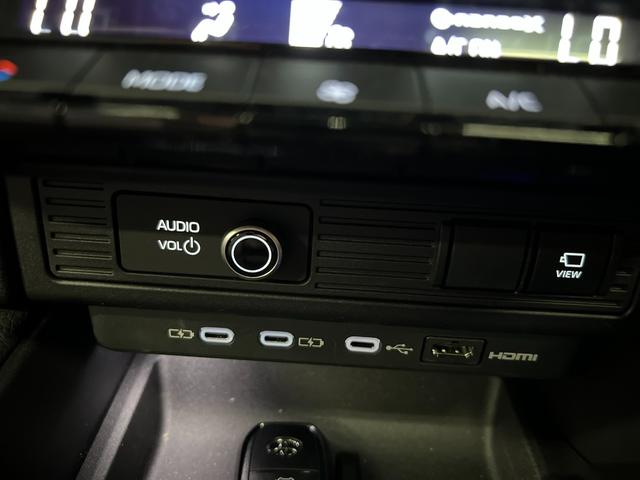 ランドクルーザー２５０ ＶＸファーストエディション　ＬＥＤヘッドライト　丸眼ＬＥＤヘッド　シートエアコン　クルーズコントロール　禁煙　エアコン　衝突軽減ブレーキ　３列シート　Ｐシート　Ｗエアコン　全周囲カメラ　ムーンルーフ　スマートキー　本革シート（52枚目）