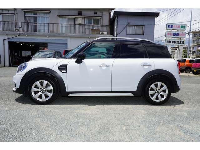 ＭＩＮＩ クーパーＤ　クロスオーバー　ＥＴＣ　ツートン　ルーフレール　盗難防止装置（17枚目）