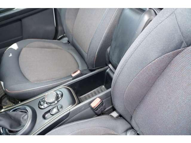 ＭＩＮＩ クーパーＤ　クロスオーバー　ＥＴＣ　ツートン　ルーフレール　盗難防止装置（46枚目）