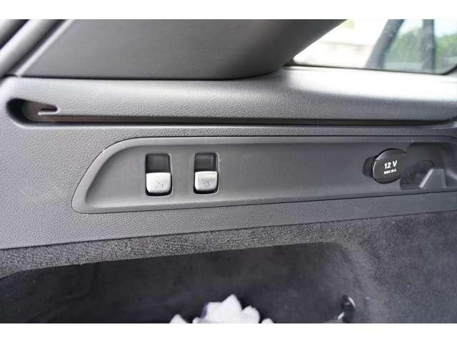 エアサス仕様のため、荷下し時には車高を下げることが出来ます。