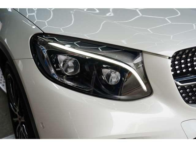 アイライン、デイライト化済