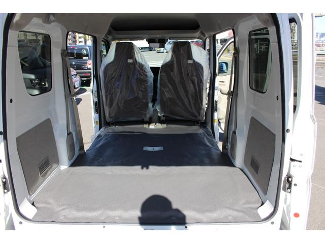 エブリイ ＰＡリミテッド　ＣＶＴ　衝突被害軽減システム　クリアランスソナー　レーンアシスト　両側スライドドア　キーレスエントリー　アイドリングストップ　オートライト　盗難防止システム　ＡＢＳ　ＥＳＣ　エアコン（20枚目）