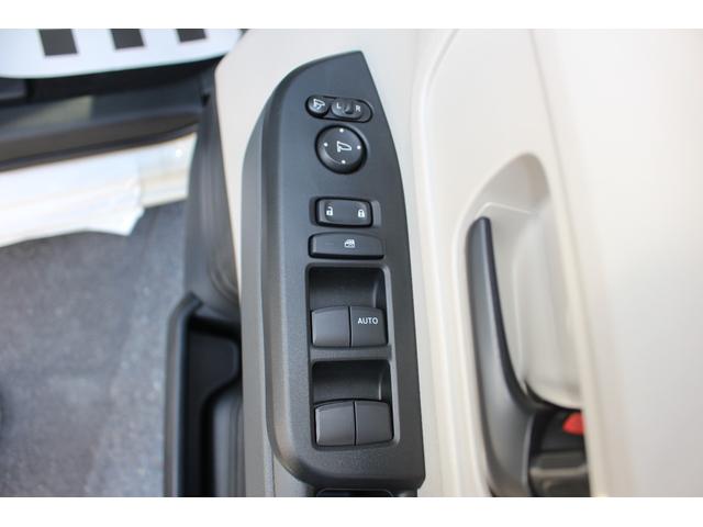 N-BOX ベースグレード 両側スライド・片側電動 オートクルーズコントロール レーンアシスト 衝突被害軽減システム オートライト LEDヘッドランプ スマートキー アイドリングストップ シートヒーター ベンチシート CVT(11枚目)