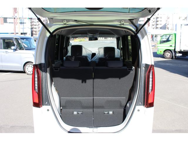 N-BOX ベースグレード 両側スライド・片側電動 オートクルーズコントロール レーンアシスト 衝突被害軽減システム オートライト LEDヘッドランプ スマートキー アイドリングストップ シートヒーター ベンチシート CVT(20枚目)