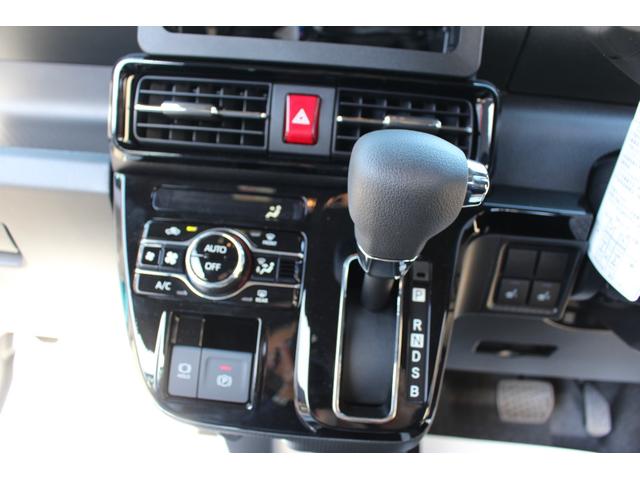 タント カスタムＸ　両側電動スライドドア　クリアランスソナー　衝突被害軽減システム　オートライト　ＬＥＤヘッドランプ　スマートキー　アイドリングストップ　電動格納ミラー　シートヒーター　ベンチシート　ＣＶＴ（5枚目）