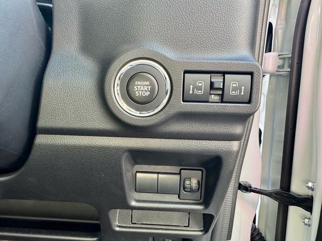 スペーシア ハイブリッドX 全方位カメラ ナビ バックカメラ オートライト スライドドア 純正ナビ プッシュスタート シートヒーター オートエアコン スズキセーフティーサポート 衝突被害軽減システム 横滑り防止機能(12枚目)