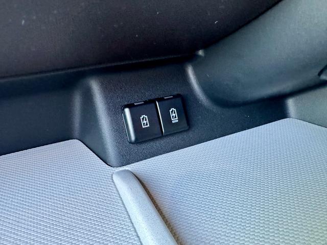 スペーシア ハイブリッドX 全方位カメラ ナビ バックカメラ オートライト スライドドア 純正ナビ プッシュスタート シートヒーター オートエアコン スズキセーフティーサポート 衝突被害軽減システム 横滑り防止機能(28枚目)