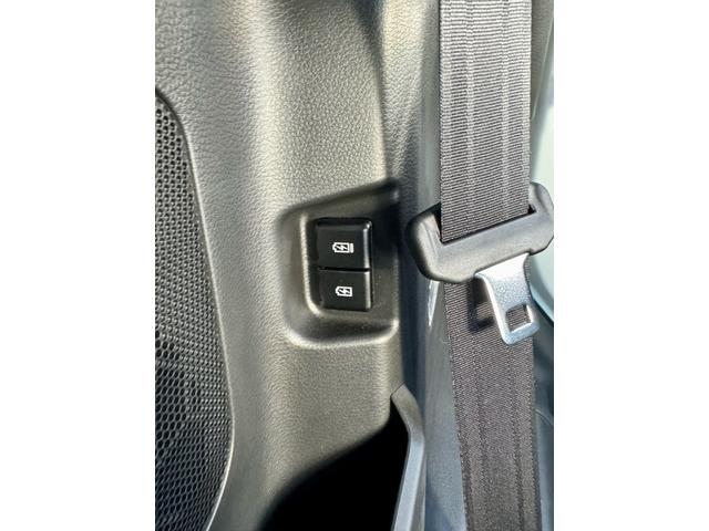 スペーシア ハイブリッドX 全方位カメラ ナビ バックカメラ オートライト スライドドア 純正ナビ プッシュスタート シートヒーター オートエアコン スズキセーフティーサポート 衝突被害軽減システム 横滑り防止機能(29枚目)