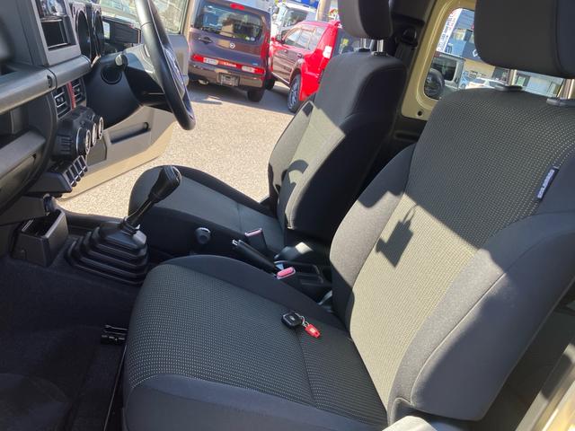 ジムニー XC 4WD リフトアップ 柿本マフラー TRUSTサクションキット ウエットカーボンボンネット カロッツェリア2カメラドラレコ ETC 5速マニュアル 下回り防錆塗装済み スペアスマートキー 新車取説(24枚目)