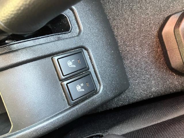 ジムニー XC 4WD リフトアップ 柿本マフラー TRUSTサクションキット ウエットカーボンボンネット カロッツェリア2カメラドラレコ ETC 5速マニュアル 下回り防錆塗装済み スペアスマートキー 新車取説(34枚目)