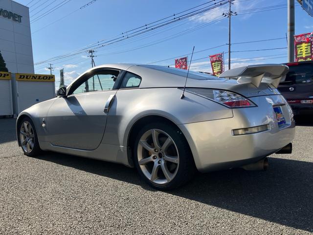 フェアレディZ バージョンST 純正ナビ不良、スカイライン純正アルミホイール、社外フロントバンパー、リヤスポイラー、社外マフラー(9枚目)