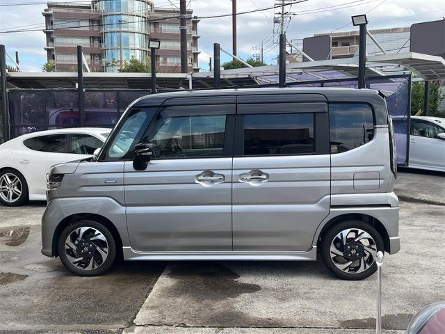 スペーシアカスタム ハイブリッドＸＳターボ　全方位モニター付メモリーナビゲーション　ＨＤＭＩ　ブルートゥース対応　アップルカープレイ対応　ＥＴＣ　ドライブレコーダー　タナベタワーバー　ＢＳレグノタイヤ４本（5枚目）