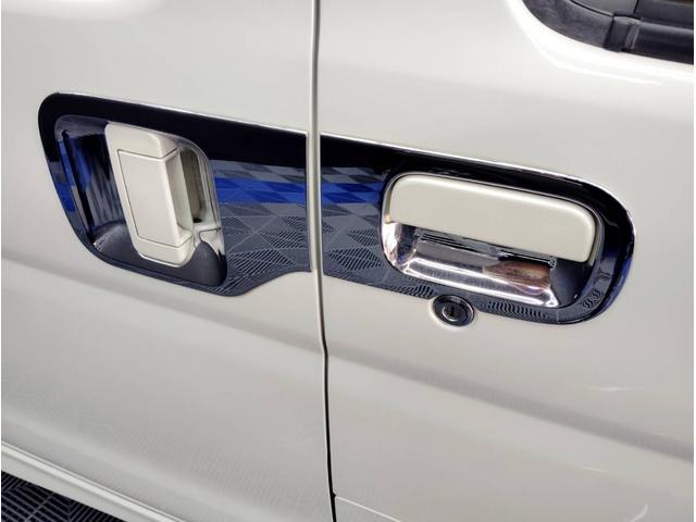 アトレーワゴン カスタムターボＲＳリミテッド　Ｄクラフト楽旅キット　ベットキット　キャンピング　社外ナビ　テレビ　走行中視聴可　バックカメラ　ドラレコ　ＥＴＣ　左パワスラ　ターボ　ＭＯＭＯウッドステアリング　ウッドパネル　ＨＩＤヘッド　ＬＥＤ化（15枚目）