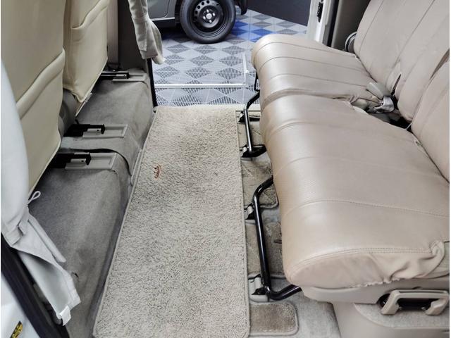 アトレーワゴン カスタムターボＲＳリミテッド　Ｄクラフト楽旅キット　ベットキット　キャンピング　社外ナビ　テレビ　走行中視聴可　バックカメラ　ドラレコ　ＥＴＣ　左パワスラ　ターボ　ＭＯＭＯウッドステアリング　ウッドパネル　ＨＩＤヘッド　ＬＥＤ化（29枚目）