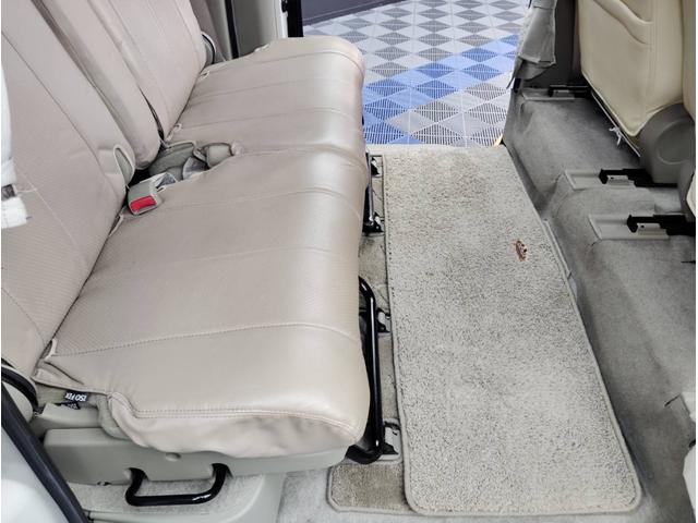 アトレーワゴン カスタムターボＲＳリミテッド　Ｄクラフト楽旅キット　ベットキット　キャンピング　社外ナビ　テレビ　走行中視聴可　バックカメラ　ドラレコ　ＥＴＣ　左パワスラ　ターボ　ＭＯＭＯウッドステアリング　ウッドパネル　ＨＩＤヘッド　ＬＥＤ化（30枚目）