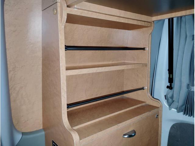 アトレーワゴン カスタムターボＲＳリミテッド　Ｄクラフト楽旅キット　ベットキット　キャンピング　社外ナビ　テレビ　走行中視聴可　バックカメラ　ドラレコ　ＥＴＣ　左パワスラ　ターボ　ＭＯＭＯウッドステアリング　ウッドパネル　ＨＩＤヘッド　ＬＥＤ化（43枚目）