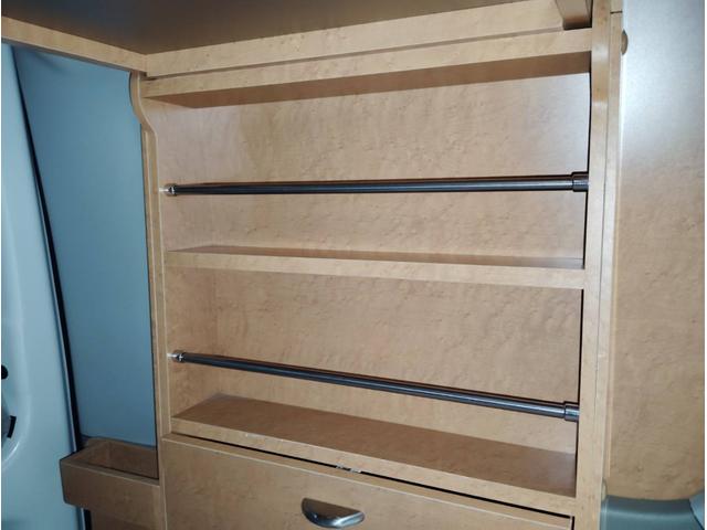 アトレーワゴン カスタムターボＲＳリミテッド　Ｄクラフト楽旅キット　ベットキット　キャンピング　社外ナビ　テレビ　走行中視聴可　バックカメラ　ドラレコ　ＥＴＣ　左パワスラ　ターボ　ＭＯＭＯウッドステアリング　ウッドパネル　ＨＩＤヘッド　ＬＥＤ化（44枚目）