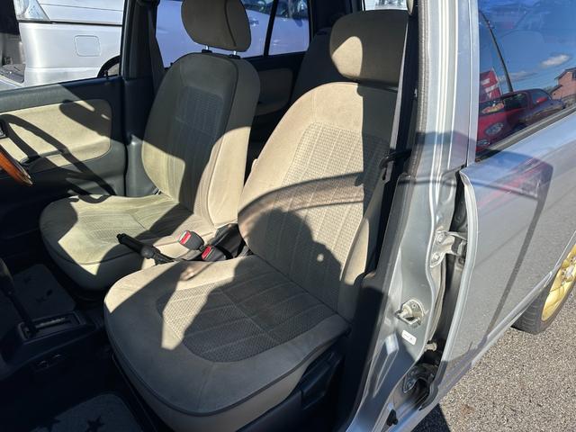 ミラジーノ ミニライトスペシャル　ナルディステアリング　Ｌ８８０Ｋコペン足回り　Ｌ８８０ＫコペンＦブレーキ　ナビ　キーレスエントリー　ＡＴ　アルミホイール　衝突安全ボディ　エアコン　パワーステアリング　パワーウィンドウ（9枚目）