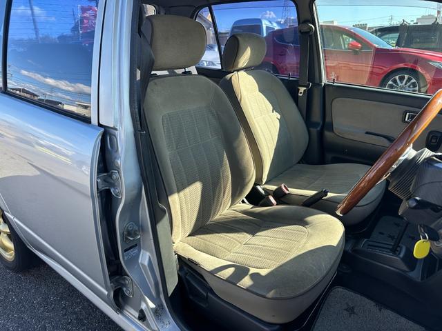 ミラジーノ ミニライトスペシャル　ナルディステアリング　Ｌ８８０Ｋコペン足回り　Ｌ８８０ＫコペンＦブレーキ　ナビ　キーレスエントリー　ＡＴ　アルミホイール　衝突安全ボディ　エアコン　パワーステアリング　パワーウィンドウ（24枚目）