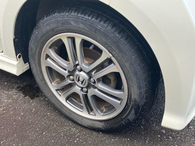 Ｎ－ＢＯＸ Ｇ　ＳＳパッケージ　バックカメラ　ナビ　ＴＶ　ベンチシート　アイドリングストップ　スマートキー　衝突被害軽減システム　衝突安全ボディ　盗難防止システム　ＡＢＳ　ＥＳＣ　運転席　助手席　エアバック　エアコン（12枚目）