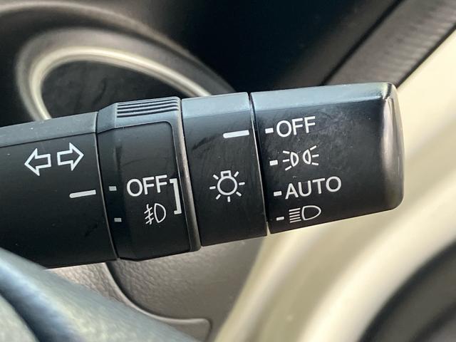 Ｎ－ＢＯＸ Ｇ　ＳＳパッケージ　バックカメラ　ナビ　ＴＶ　ベンチシート　アイドリングストップ　スマートキー　衝突被害軽減システム　衝突安全ボディ　盗難防止システム　ＡＢＳ　ＥＳＣ　運転席　助手席　エアバック　エアコン（23枚目）