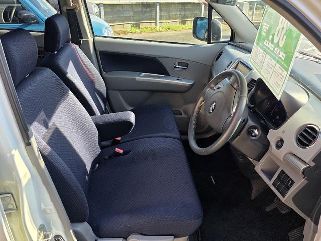 ワゴンＲ ＦＸリミテッド　ドライブレコーダー　スマートキー　電動格納ミラー　ベンチシート　ＡＴ　盗難防止システム　ＡＢＳ　ＣＤ　Ｂｌｕｅｔｏｏｔｈ　ミュージックサーバー　アルミホイール　衝突安全ボディ　エアコン（2枚目）