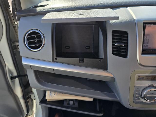 ワゴンＲ ＦＸリミテッド　ドライブレコーダー　スマートキー　電動格納ミラー　ベンチシート　ＡＴ　盗難防止システム　ＡＢＳ　ＣＤ　Ｂｌｕｅｔｏｏｔｈ　ミュージックサーバー　アルミホイール　衝突安全ボディ　エアコン（7枚目）