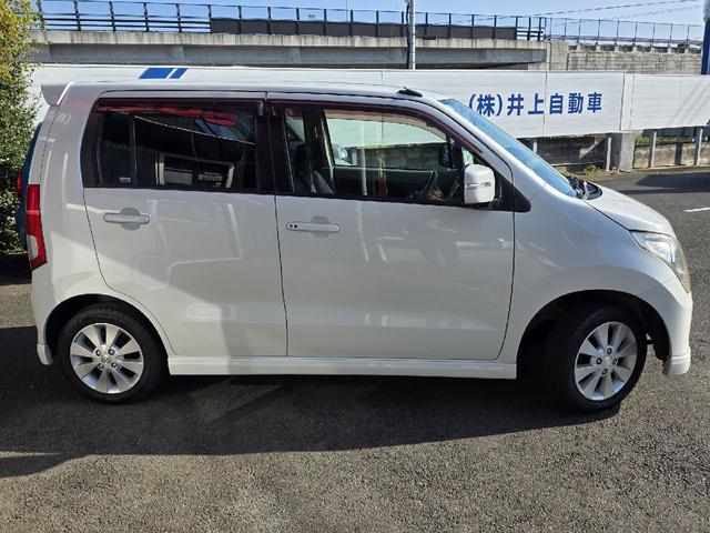 ワゴンＲ ＦＸリミテッド　ドライブレコーダー　スマートキー　電動格納ミラー　ベンチシート　ＡＴ　盗難防止システム　ＡＢＳ　ＣＤ　Ｂｌｕｅｔｏｏｔｈ　ミュージックサーバー　アルミホイール　衝突安全ボディ　エアコン（13枚目）