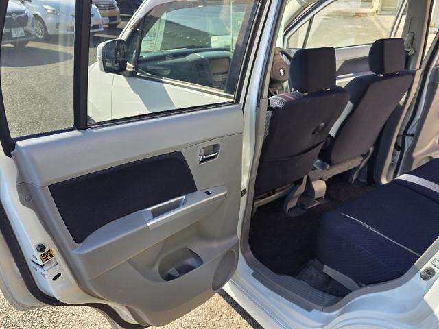 ワゴンＲ ＦＸリミテッド　ドライブレコーダー　スマートキー　電動格納ミラー　ベンチシート　ＡＴ　盗難防止システム　ＡＢＳ　ＣＤ　Ｂｌｕｅｔｏｏｔｈ　ミュージックサーバー　アルミホイール　衝突安全ボディ　エアコン（30枚目）