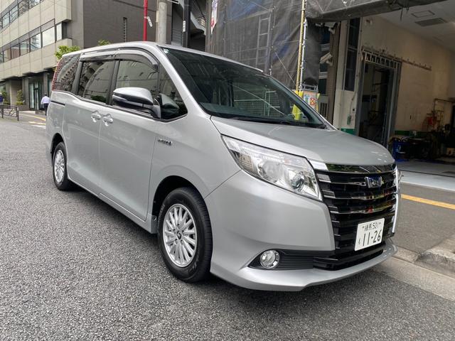 ノア ハイブリッドＧ　ハイブリッドＧ　衝突被害軽減システム　メモリーナビ　バックカメラ　ＥＴＣ　ドラレコ　ＣＤ　ミュージックプレイヤー接続可　ＤＶＤ再生　オートクルーズコントロール　ＬＥＤヘッドランプ　電動スライドドア（3枚目）