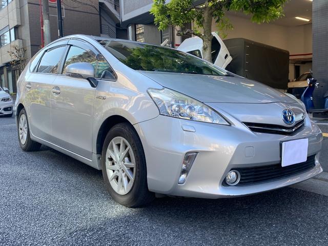 プリウスアルファ Ｓ　純正ナビ　地デジＴＶ　Ｂｌｕｅｔｏｏｔｈ　バックカメラ　スマートキー　プッシュスタート　ＡＵＴＯエアコン　ＡＵＴＯライト　ＨＩＤヘッドライト　ステアリングスイッチ　ＥＴＣ　電動格納ミラー（2枚目）