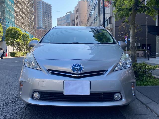 プリウスアルファ Ｓ　純正ナビ　地デジＴＶ　Ｂｌｕｅｔｏｏｔｈ　バックカメラ　スマートキー　プッシュスタート　ＡＵＴＯエアコン　ＡＵＴＯライト　ＨＩＤヘッドライト　ステアリングスイッチ　ＥＴＣ　電動格納ミラー（3枚目）