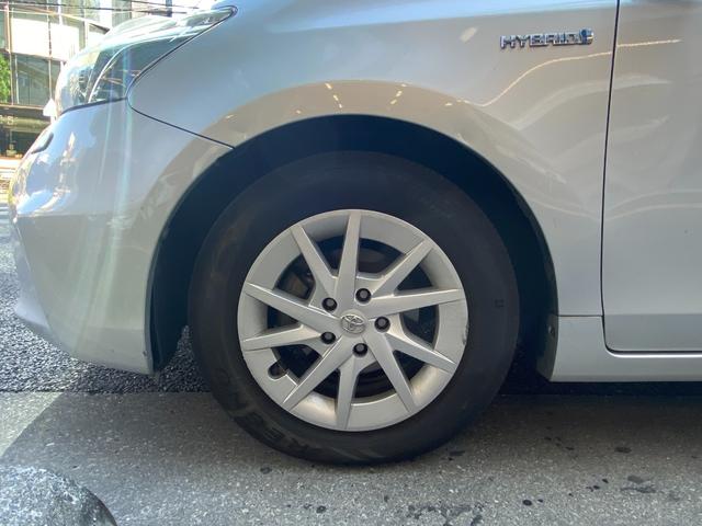 プリウスアルファ Ｓ　純正ナビ　地デジＴＶ　Ｂｌｕｅｔｏｏｔｈ　バックカメラ　スマートキー　プッシュスタート　ＡＵＴＯエアコン　ＡＵＴＯライト　ＨＩＤヘッドライト　ステアリングスイッチ　ＥＴＣ　電動格納ミラー（19枚目）