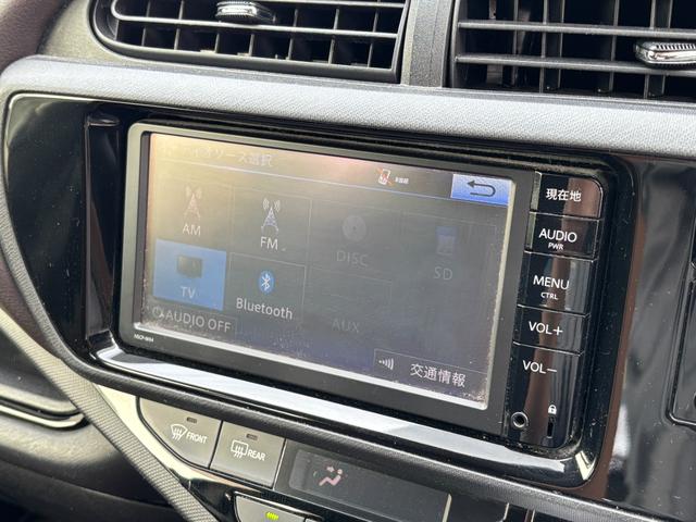 アクア G 車検R9.10.7 純正SDナビ フルセグTV Bluetooth プッシュスタート クルーズコントロール スマートキー(3枚目)