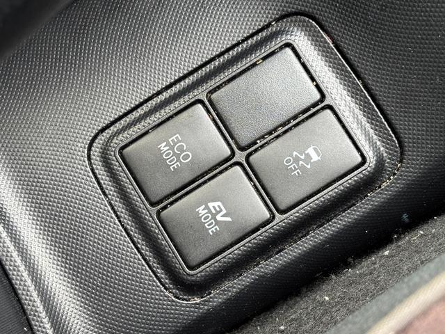 アクア G 車検R9.10.7 純正SDナビ フルセグTV Bluetooth プッシュスタート クルーズコントロール スマートキー(7枚目)