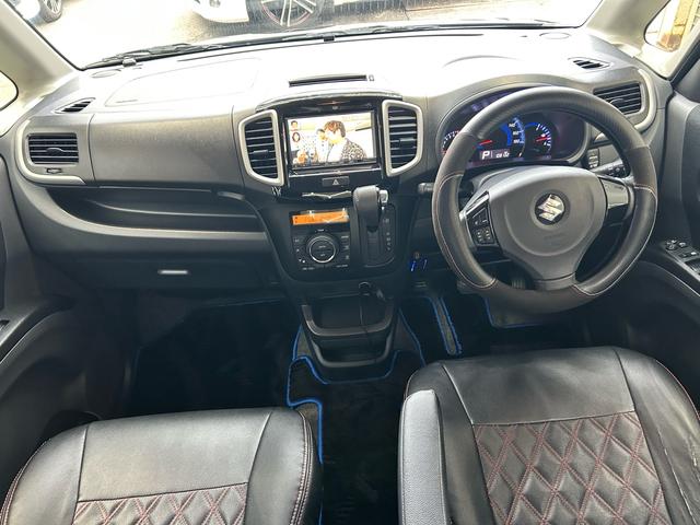 ソリオバンディット ベースグレード　フルエアロ　バックフォグ　フルセグバックカメラＢｌｕｅｔｏｏｔｈ１７インチアルミ　車高調　シートカバー　サブウーファー　セラミックコーティング施工内装クリーニングＨＩＤＬＥＤライト２４カ月点検整備（3枚目）